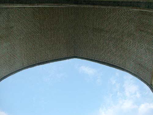 Мечеть Биби-Ханум. Входная арка.